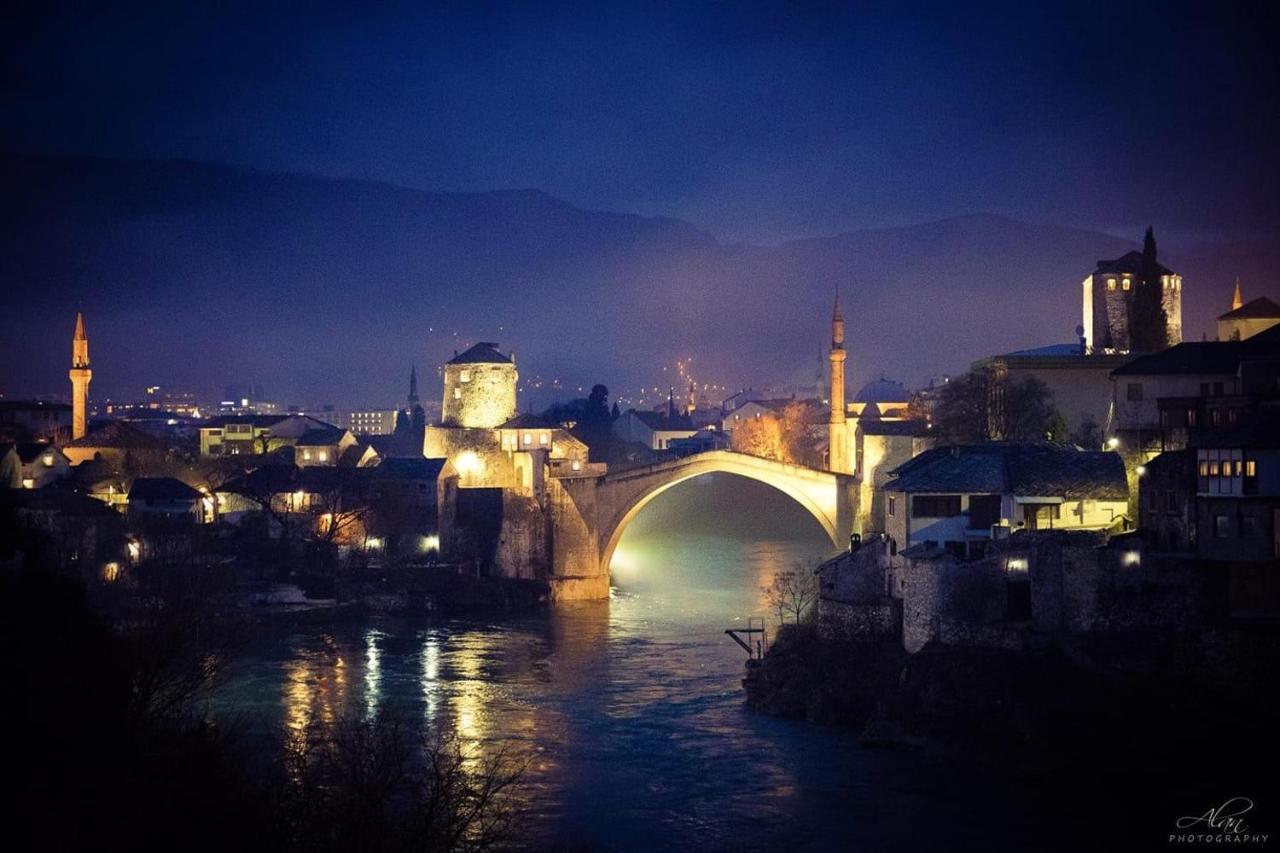 Magic River View Apartment Mostar Bagian luar foto