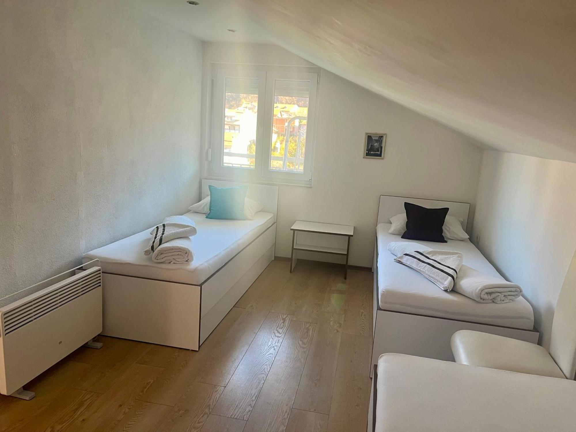 Magic River View Apartment Mostar Bagian luar foto