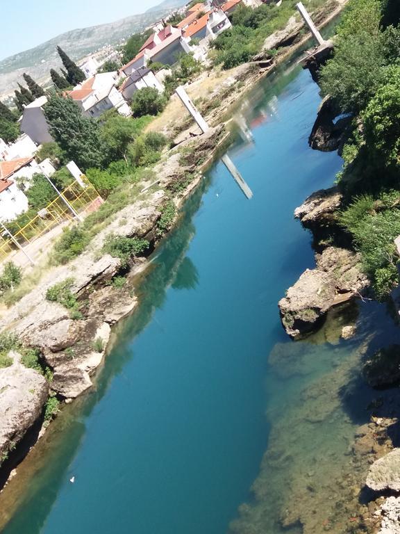 Magic River View Apartment Mostar Bagian luar foto