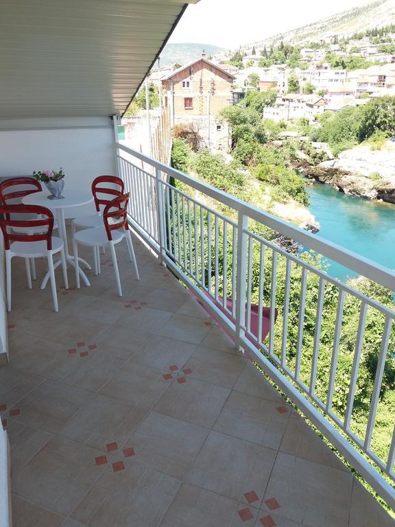 Magic River View Apartment Mostar Bagian luar foto